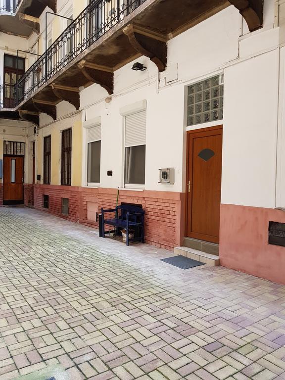 Kst Apartman Leilighet Budapest Eksteriør bilde